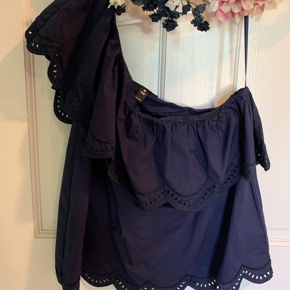 AQUA One-Shoulder Eyelet Top - Picture 2 of 6